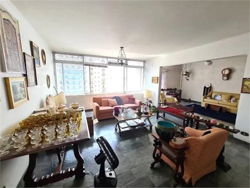 Foto 1 de Apartamento com 3 Quartos à venda, 140m² em Jardim Paulista, São Paulo