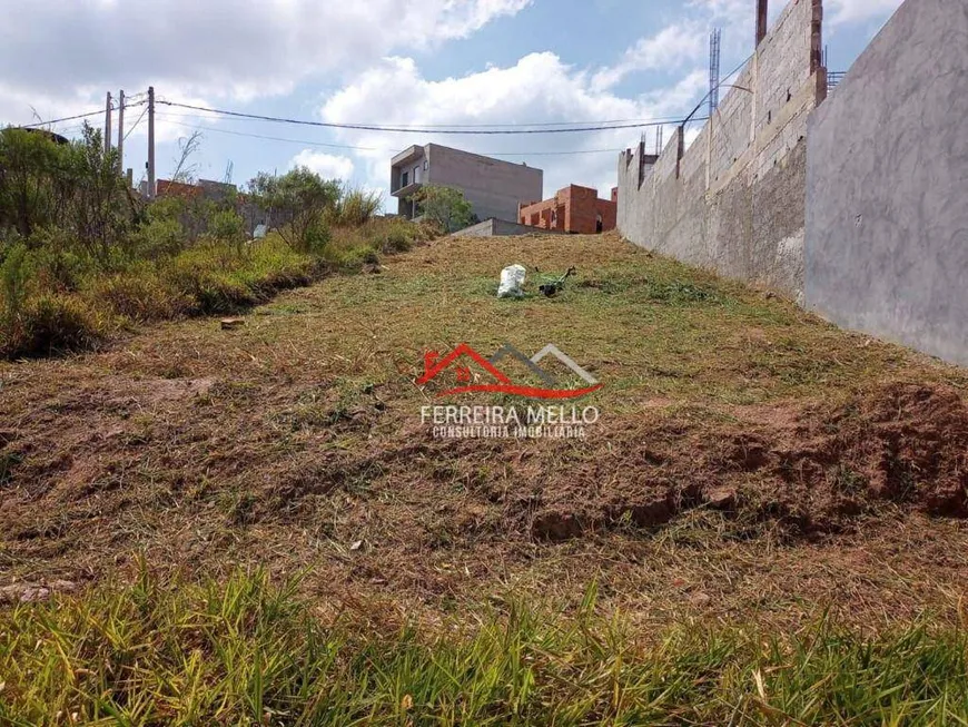 Foto 1 de Lote/Terreno à venda, 182m² em Laranjeiras, Caieiras