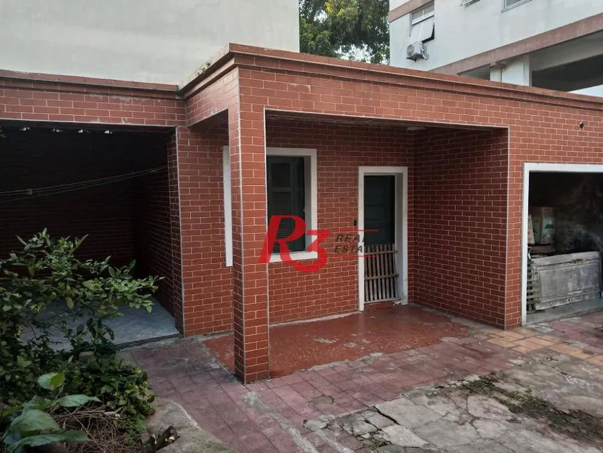 Foto 1 de Sobrado com 3 Quartos para venda ou aluguel, 307m² em Boqueirão, Santos