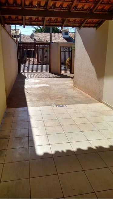 Foto 1 de Casa com 2 Quartos à venda, 90m² em Parque das Aroeiras, São José do Rio Preto