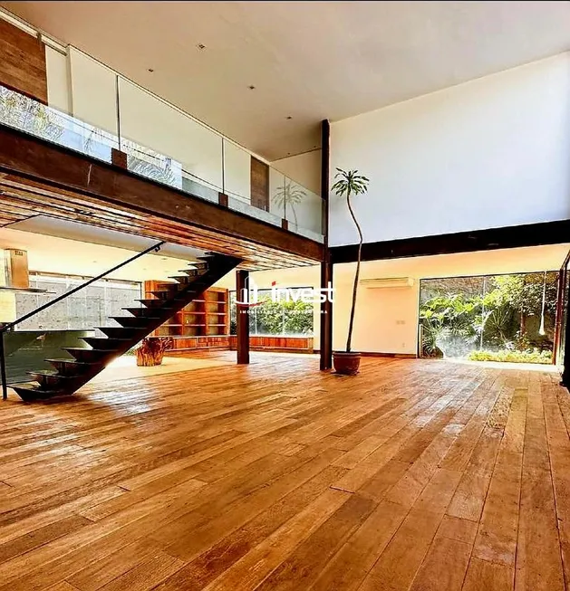 Foto 1 de Casa de Condomínio com 4 Quartos à venda, 575m² em Jardim do Lago, Uberaba