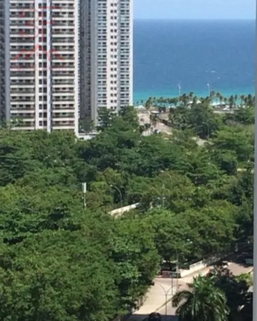 Foto 1 de Apartamento com 2 Quartos à venda, 70m² em Barra da Tijuca, Rio de Janeiro