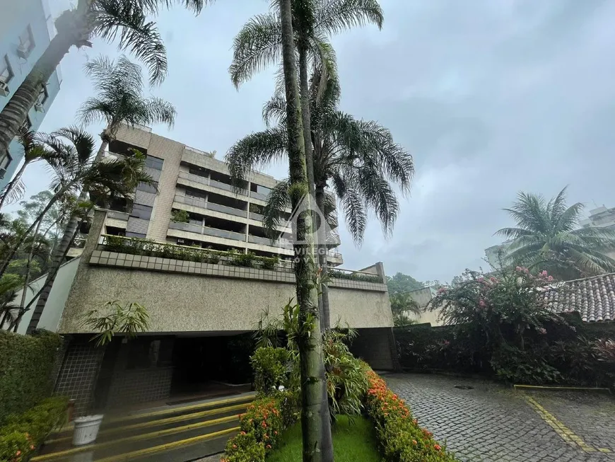 Foto 1 de Apartamento com 4 Quartos à venda, 224m² em Freguesia- Jacarepaguá, Rio de Janeiro