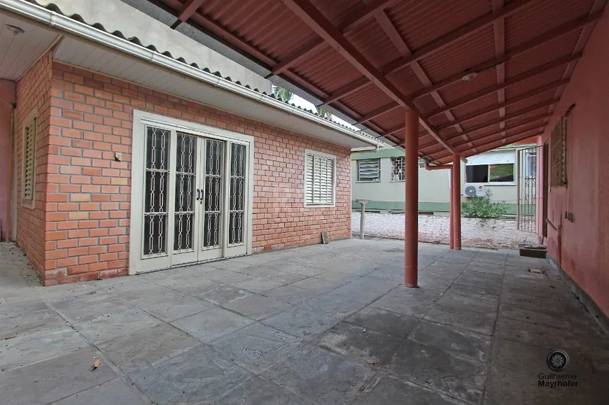 Foto 1 de Casa com 1 Quarto à venda, 90m² em Medianeira, Porto Alegre