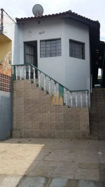 Foto 1 de Casa com 2 Quartos à venda, 68m² em Jardim São Leopoldo, São José dos Campos