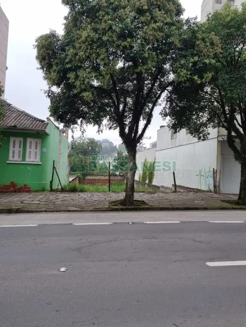 Foto 1 de Lote/Terreno à venda em Centro, Caxias do Sul