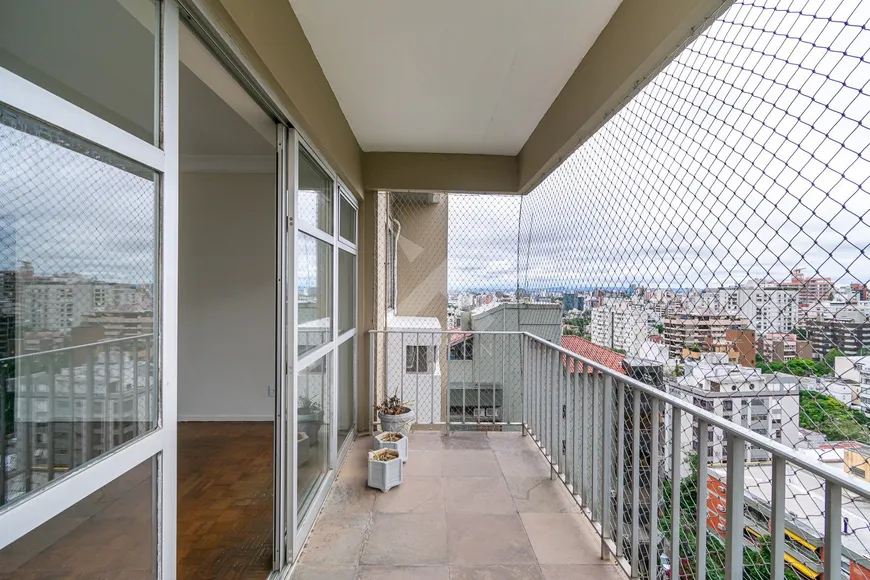 Foto 1 de Apartamento com 3 Quartos para alugar, 133m² em Rio Branco, Porto Alegre