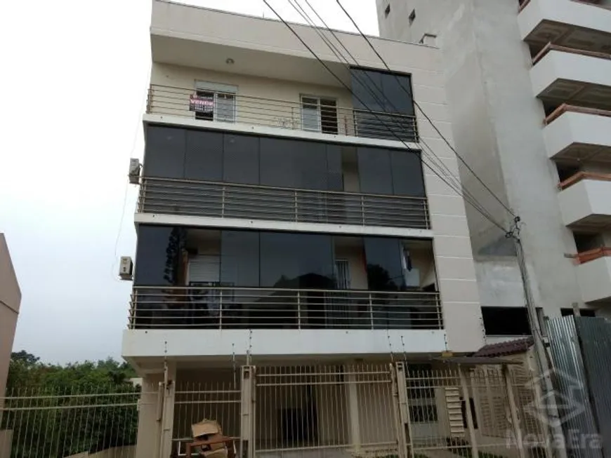 Foto 1 de Apartamento com 2 Quartos à venda, 61m² em Km 3, Santa Maria