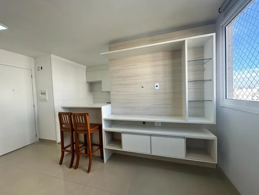 Foto 1 de Apartamento com 2 Quartos para alugar, 44m² em Piqueri, São Paulo