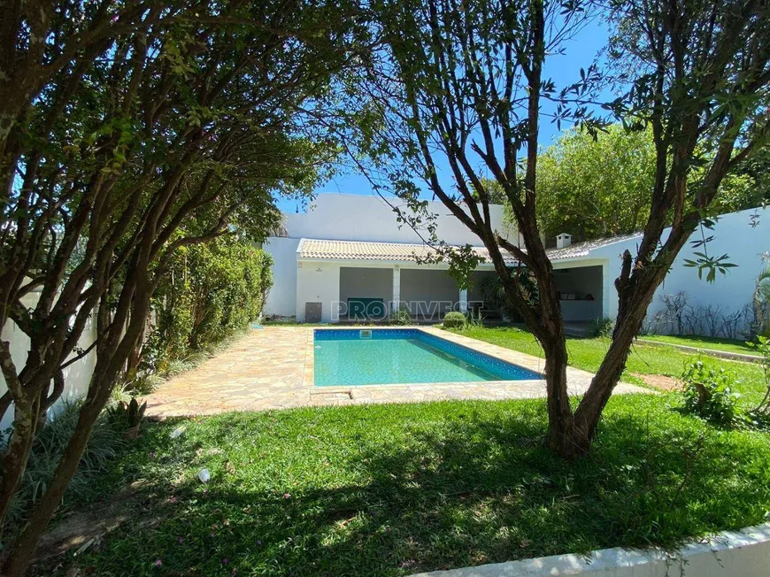 Foto 1 de Casa de Condomínio com 4 Quartos para venda ou aluguel, 400m² em Granja Viana, Carapicuíba