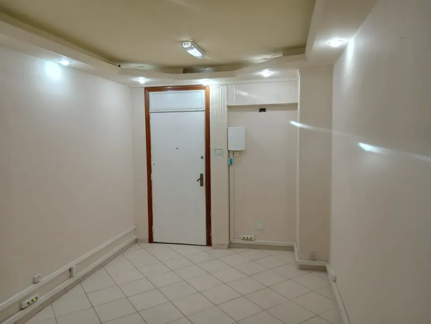 Foto 1 de Sala Comercial com 1 Quarto à venda, 24m² em Centro, Rio de Janeiro