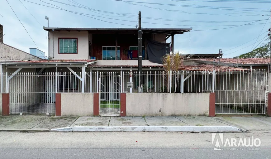 Foto 1 de Casa com 5 Quartos à venda, 150m² em São Vicente, Itajaí