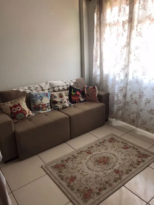 Foto 1 de Apartamento com 2 Quartos à venda, 50m² em Correas, Petrópolis