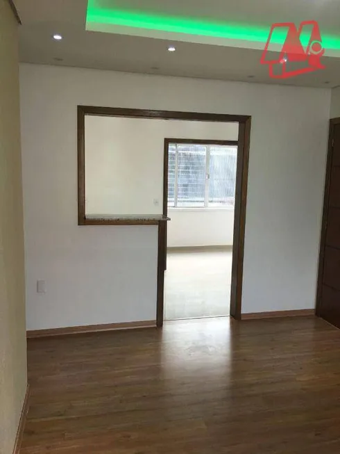 Foto 1 de Apartamento com 3 Quartos para venda ou aluguel, 77m² em São Sebastião, Porto Alegre