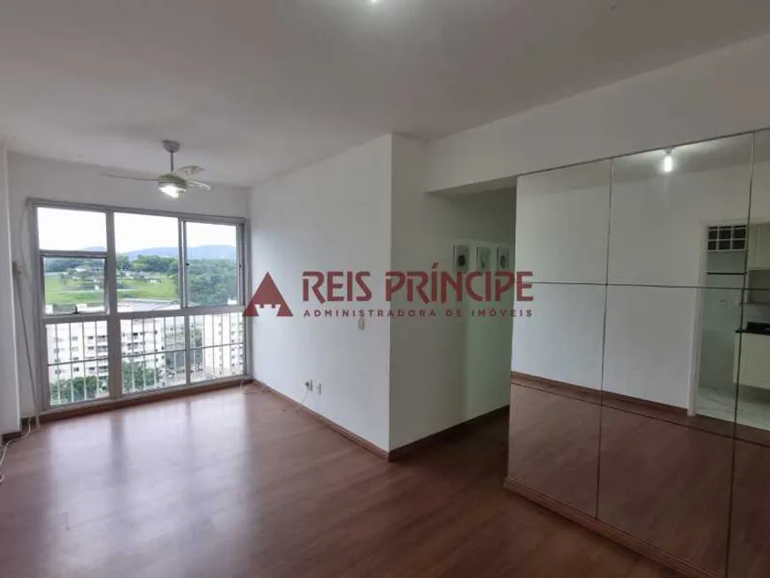 Foto 1 de Apartamento com 2 Quartos para venda ou aluguel, 53m² em Pechincha, Rio de Janeiro