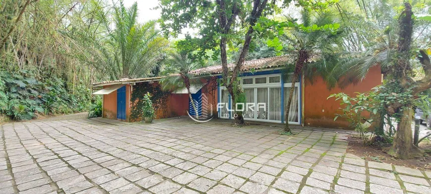 Foto 1 de Fazenda/Sítio com 4 Quartos à venda, 350m² em Pendotiba, Niterói