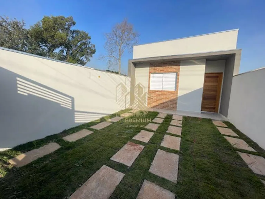 Foto 1 de Casa com 2 Quartos à venda, 74m² em Jardim Santo Antonio, Atibaia