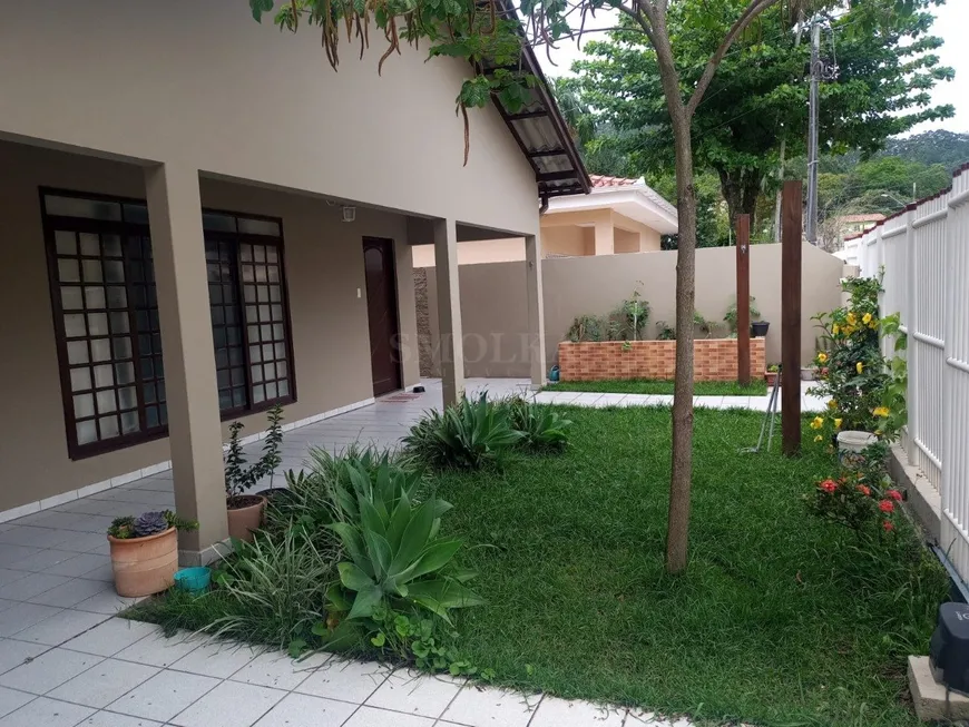 Foto 1 de Casa com 4 Quartos à venda, 204m² em Canasvieiras, Florianópolis