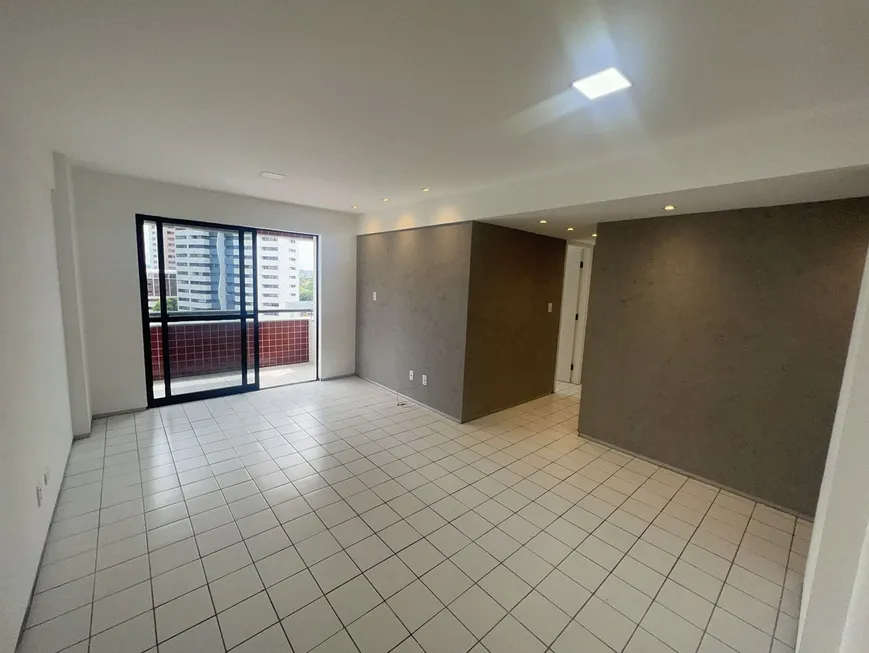 Foto 1 de Apartamento com 3 Quartos à venda, 73m² em Casa Forte, Recife