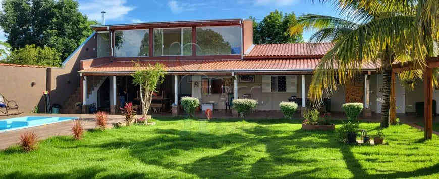 Foto 1 de Fazenda/Sítio com 2 Quartos à venda, 180m² em Veredas - Serra Azul, Serra Azul