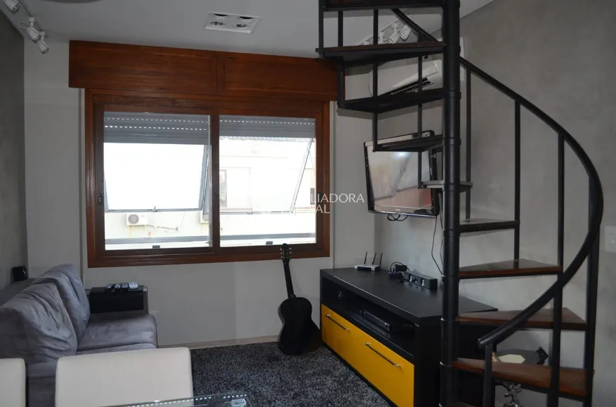 Foto 1 de Apartamento com 1 Quarto para alugar, 105m² em Rio Branco, Porto Alegre
