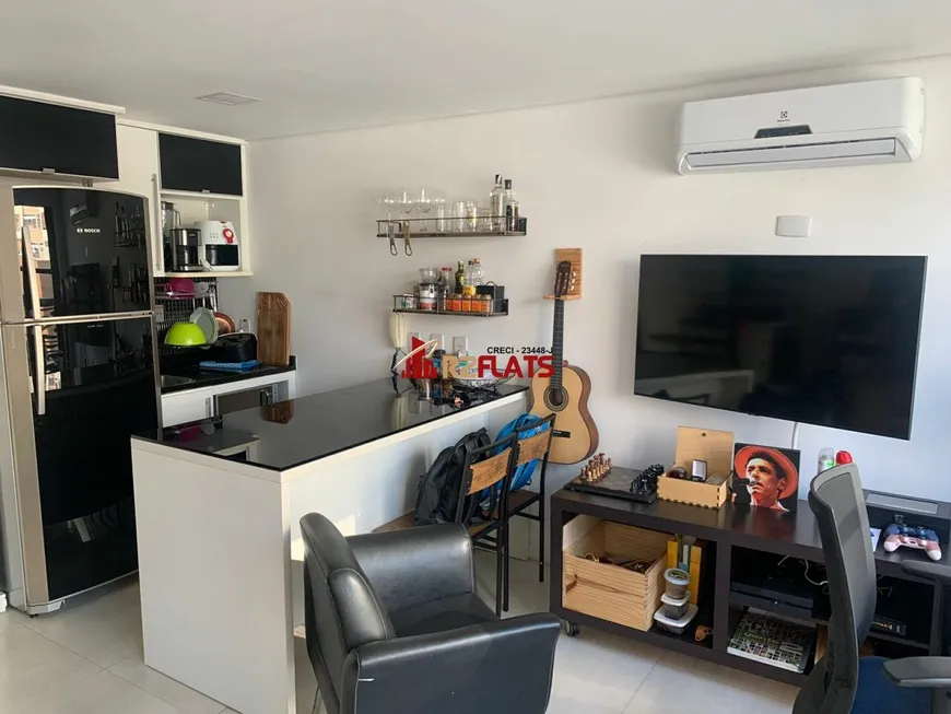 Foto 1 de Flat com 1 Quarto para alugar, 42m² em Vila Olímpia, São Paulo