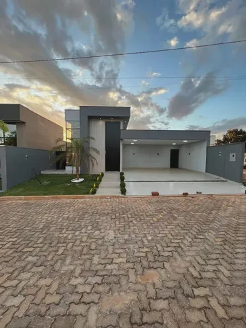 Foto 1 de Casa de Condomínio com 3 Quartos à venda, 400m² em Ponte Alta Norte, Brasília