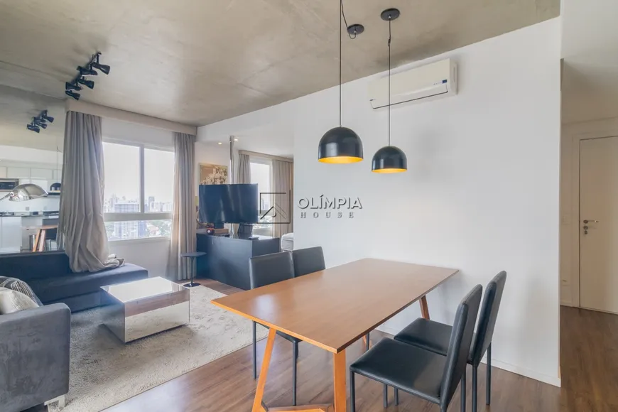 Foto 1 de Apartamento com 1 Quarto para alugar, 62m² em Brooklin, São Paulo