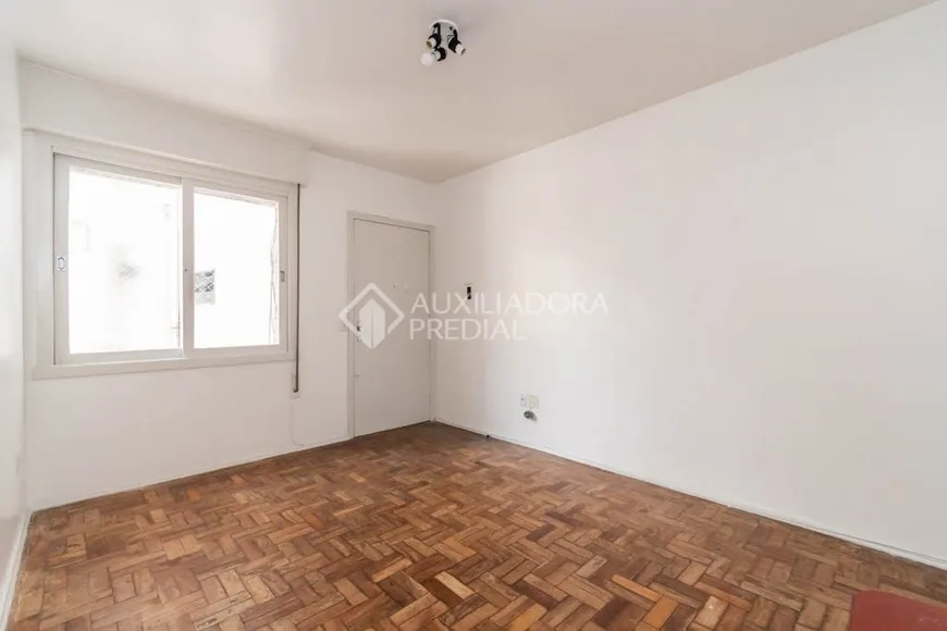 Foto 1 de Apartamento com 2 Quartos à venda, 60m² em Cidade Baixa, Porto Alegre