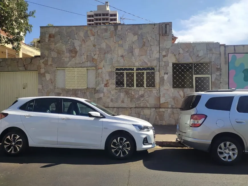 Foto 1 de Casa com 3 Quartos à venda, 117m² em Centro, Araraquara