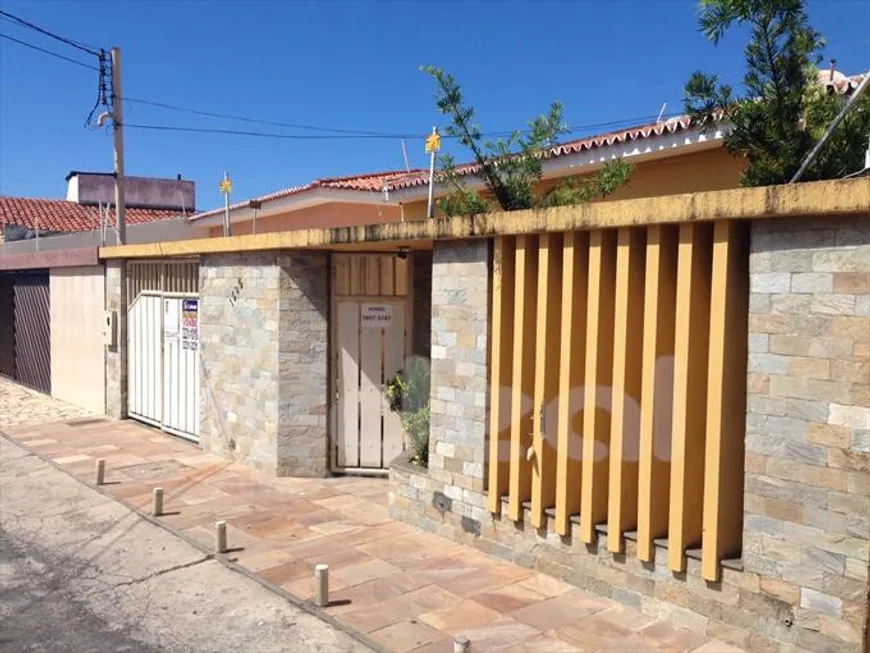 Foto 1 de Casa com 3 Quartos à venda, 350m² em São José, Aracaju