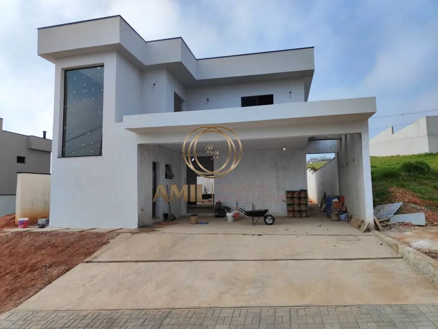 Foto 1 de Casa de Condomínio com 3 Quartos à venda, 210m² em Parque Residencial Maria Elmira , Caçapava