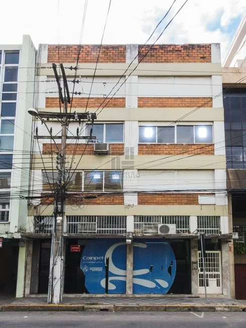 Foto 1 de Kitnet com 1 Quarto à venda, 38m² em Centro, Pelotas