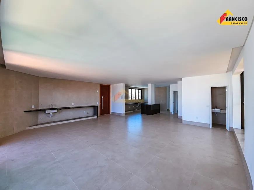 Foto 1 de Apartamento com 4 Quartos à venda, 217m² em Centro, Divinópolis