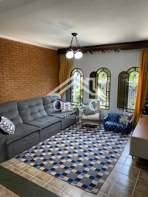 Foto 1 de Sobrado com 3 Quartos à venda, 209m² em Jardim Santa Cecília, Guarulhos