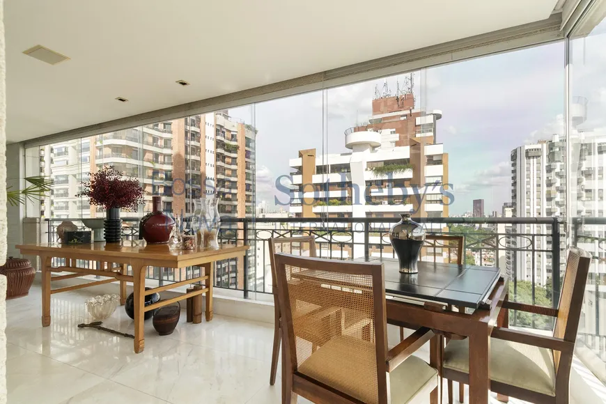 Foto 1 de Apartamento com 3 Quartos à venda, 298m² em Vila Beatriz, São Paulo