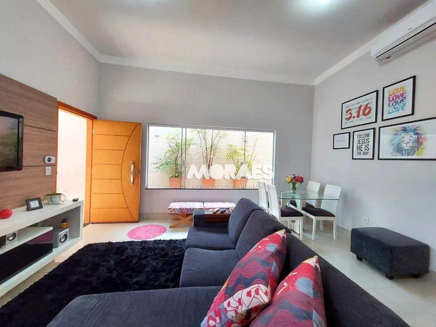Foto 1 de Casa com 3 Quartos à venda, 125m² em Jardim Ouro Verde, Bauru