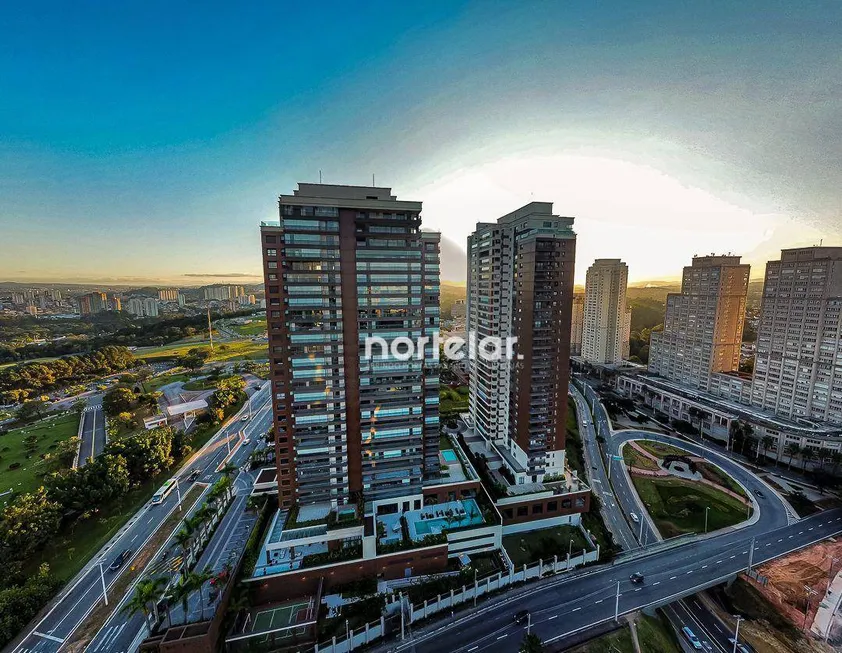 Foto 1 de Apartamento com 4 Quartos à venda, 285m² em Alphaville Empresarial, Barueri