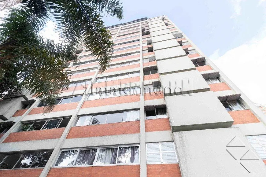 Foto 1 de Apartamento com 2 Quartos à venda, 94m² em Vila Madalena, São Paulo