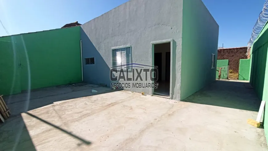 Foto 1 de Casa com 2 Quartos à venda, 60m² em Morumbi, Uberlândia