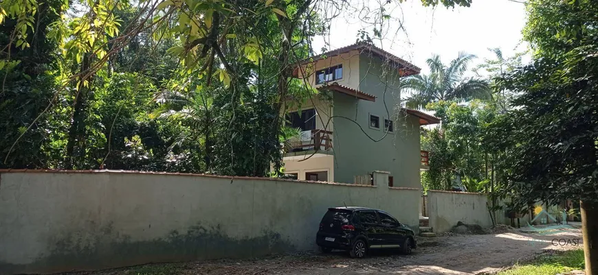 Foto 1 de Casa com 3 Quartos para venda ou aluguel, 200m² em Camburi, São Sebastião