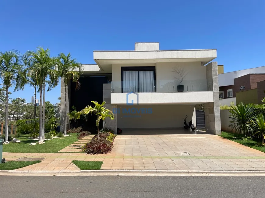 Foto 1 de Casa de Condomínio com 5 Quartos à venda, 447m² em Residencial Alphaville Flamboyant, Goiânia