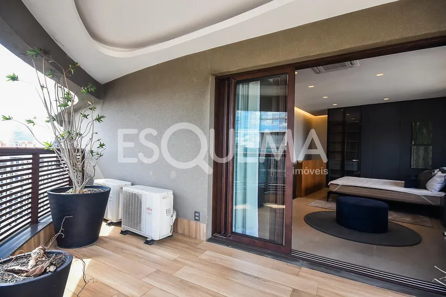 Foto 1 de Cobertura com 1 Quarto para venda ou aluguel, 94m² em Vila Olímpia, São Paulo