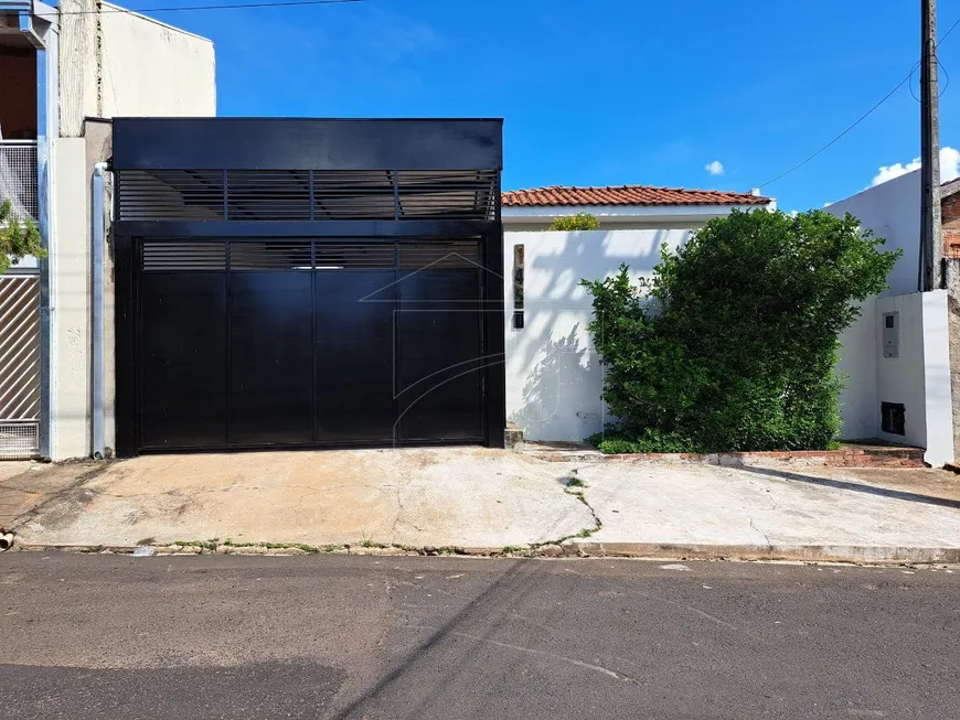 Foto 1 de Casa com 2 Quartos à venda, 80m² em Jardim Continental, Marília