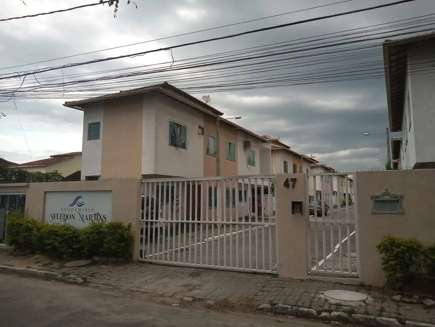 Foto 1 de Casa com 2 Quartos à venda, 68m² em Recanto, Rio das Ostras