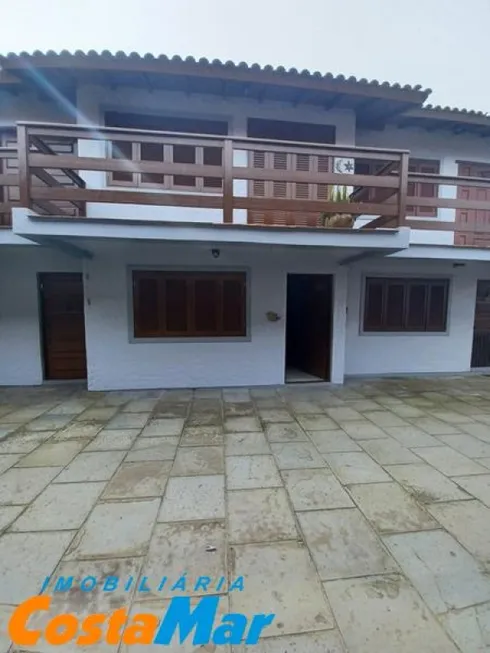 Foto 1 de Sobrado com 2 Quartos à venda, 70m² em Imbé, Imbé