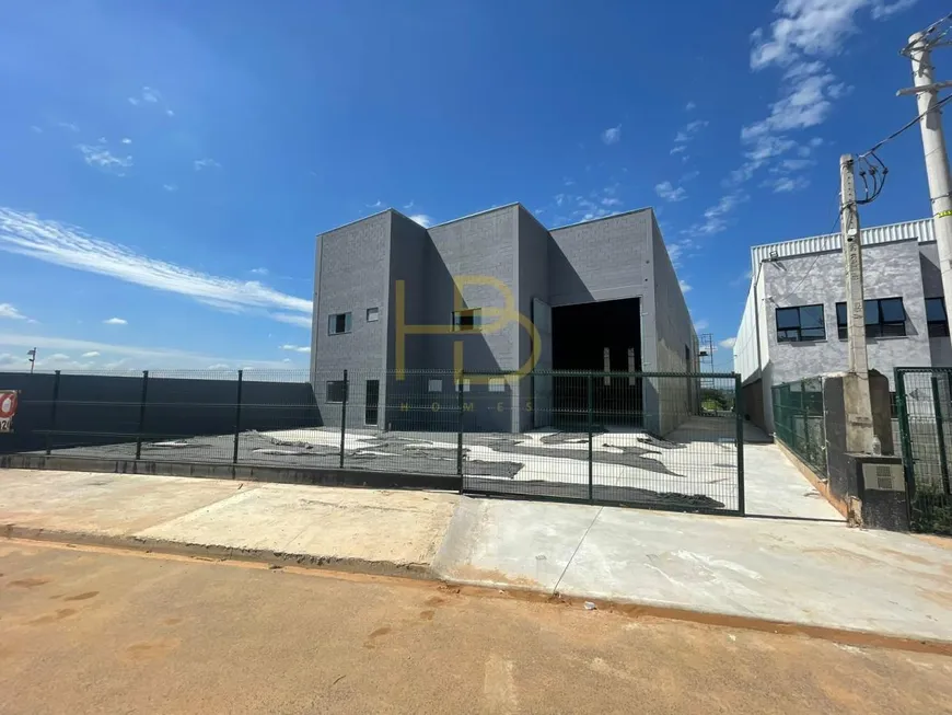 Foto 1 de Galpão/Depósito/Armazém com 2 Quartos para alugar, 878m² em Cajuru do Sul, Sorocaba