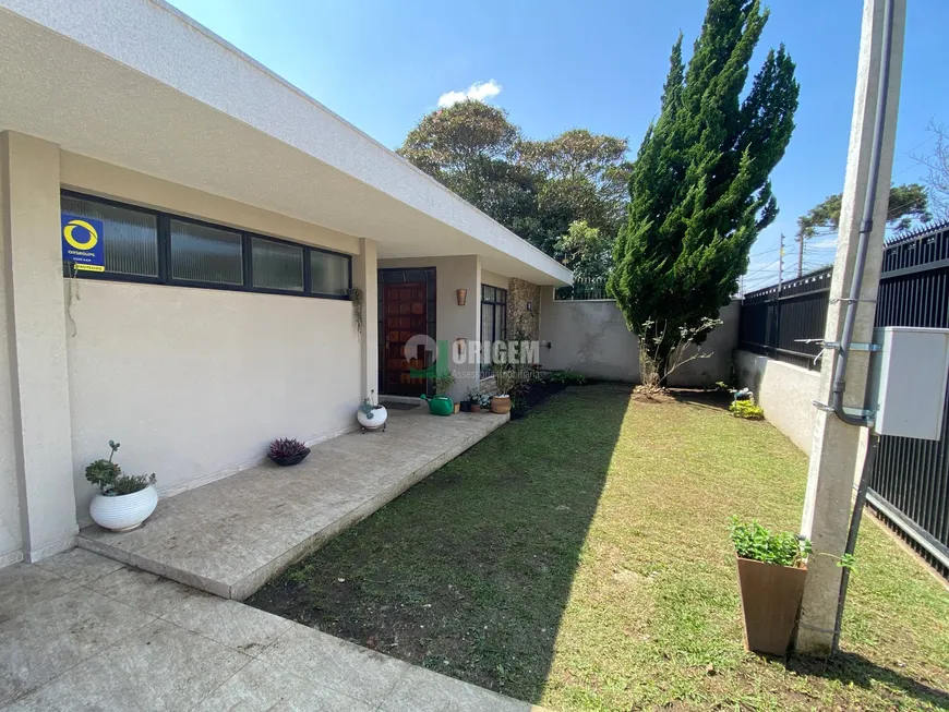 Foto 1 de Casa com 4 Quartos para alugar, 318m² em Água Verde, Curitiba