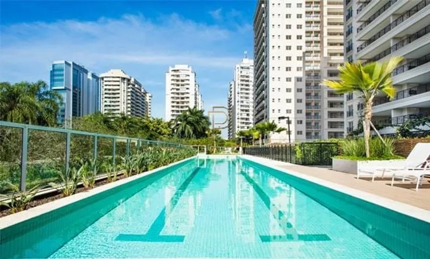 Foto 1 de Apartamento com 4 Quartos à venda, 168m² em Peninsula, Rio de Janeiro