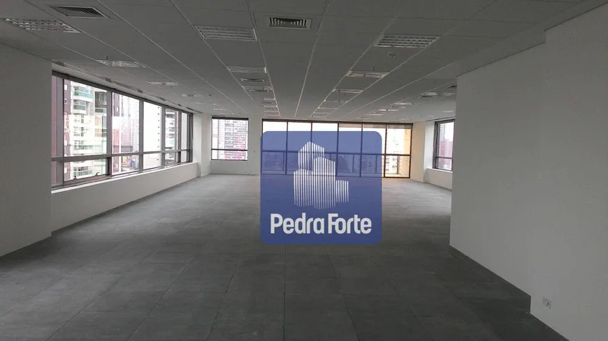 Foto 1 de Sala Comercial para alugar, 267m² em Cidade Monções, São Paulo